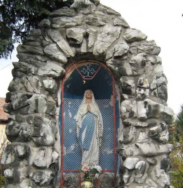 Madona de Lourdes din Valea Jiului, Lupeni