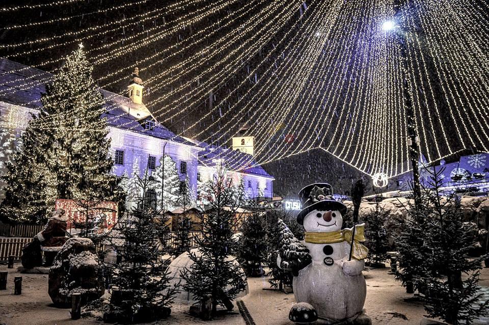 Targul De Craciun Din Sibiu 2019 Romania Turistica 100 Turism