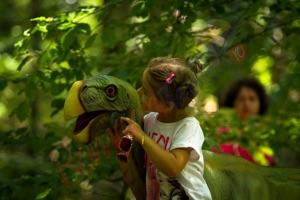 Excursie în lumea fantastică a dinozaurilor