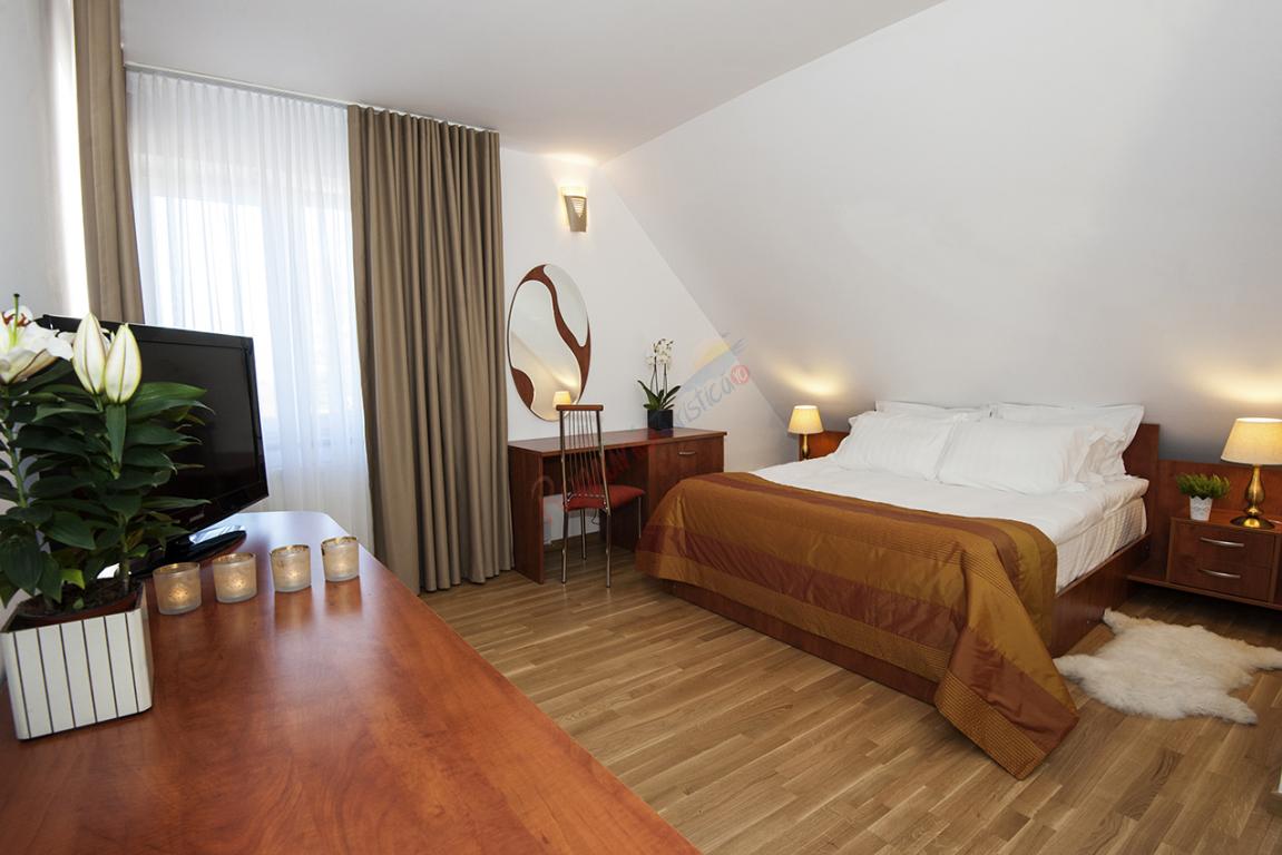 Revelion 2026  Poiana Brașov – Vila Diana