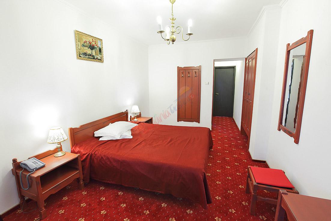 Crăciun 2025 la Sinaia – Hotel Caraiman
