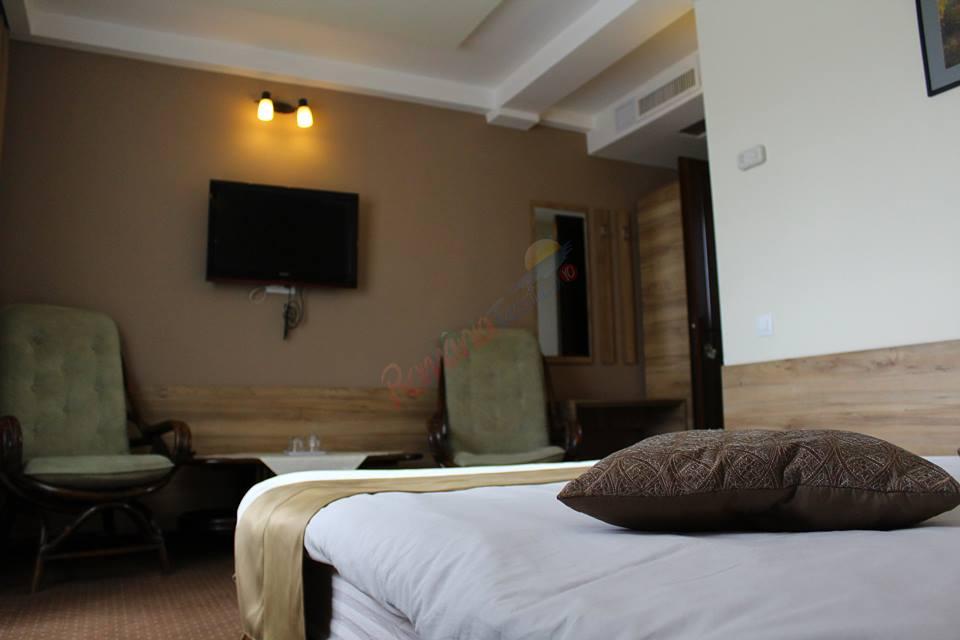 Revelion 2027 în Maramureș – Pensiunea Holiday Ocna Șugatag
