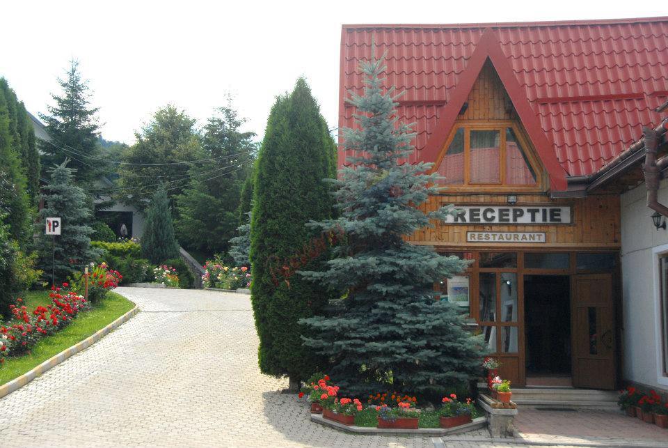 Paște 2026 în Bucovina –  Pensiunea Casa Elena Voroneț