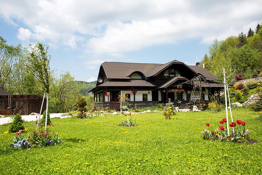 Ofertă Paște 2026 în Bucovina  – Pensiunea Casa Poveste – Câmpulung Moldovenesc