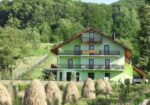 Paște 2026 în Bucovina – Pensiunea  Grandemi Belvedere Bucșoaia