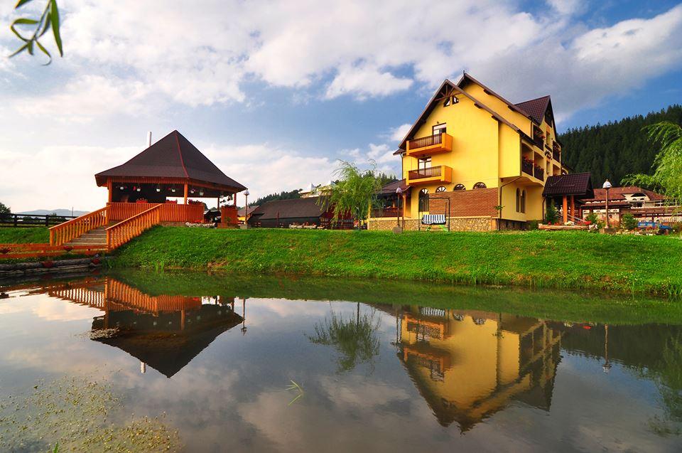 Paște 2026 în Bucovina – Pensiunea Elegance Mănăstirea Humorului