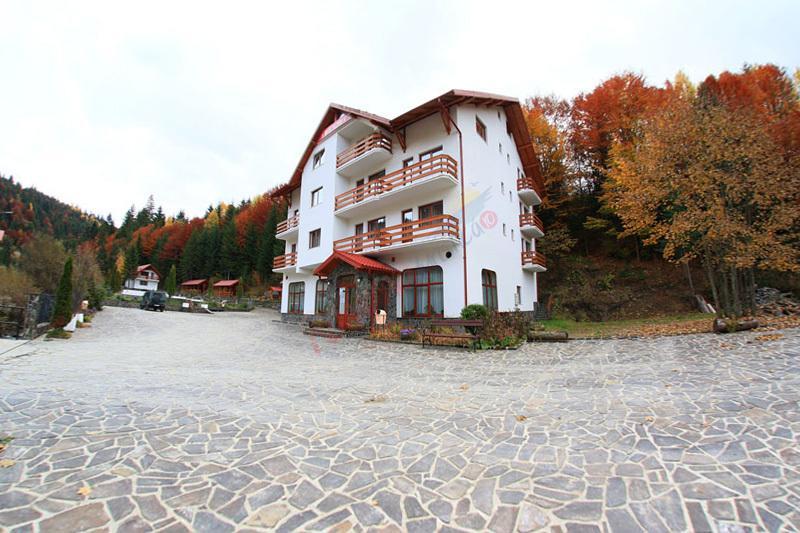 Sărbători Pascale în Maramureș, Hotel Păltiniș Borșa