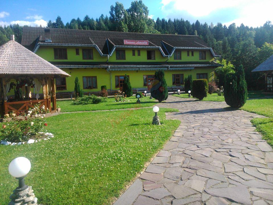 Paște Tradițional în Maramureș – Pensiunea  Ancuța  Borșa