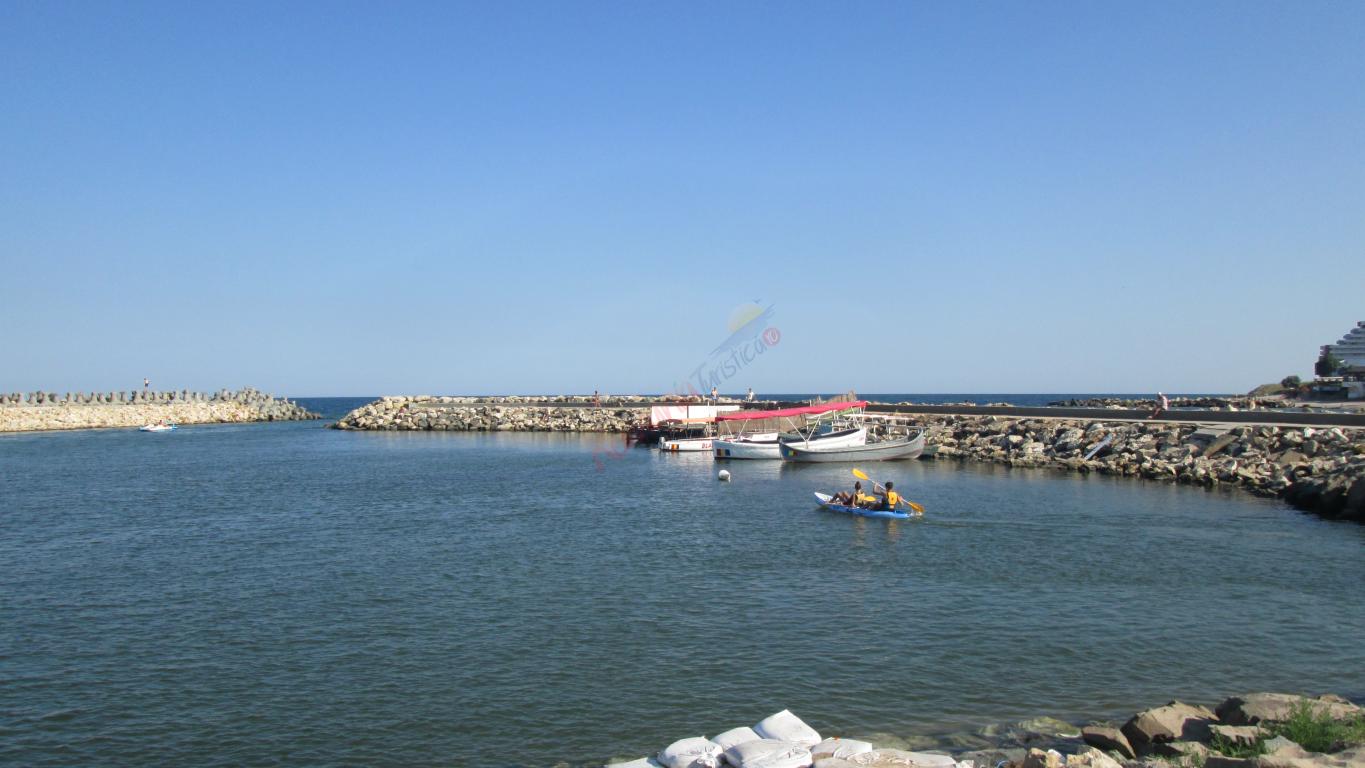 Tabără de Înot la Mare  –  Costinești