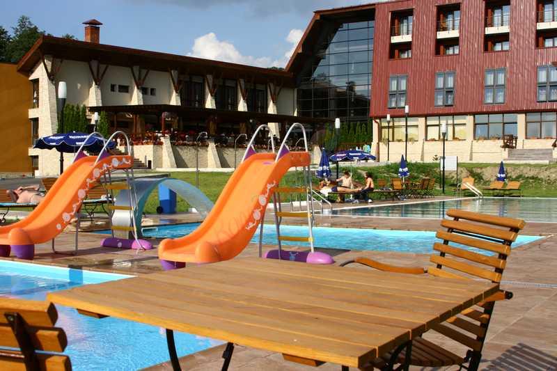 Sărbători Pascale 2026 în Maramureș – Secret Garden Dănești