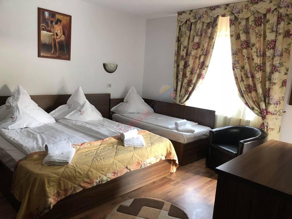 Ofertă Paște 2026 în Bucovina –  Pensiunea Roua Voronețului