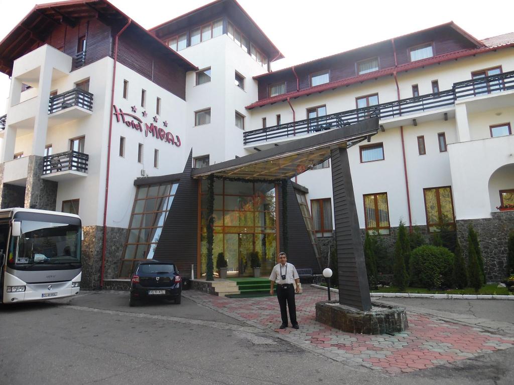 Revelion 2026 la Poiana Brașov – Hotel Mirage