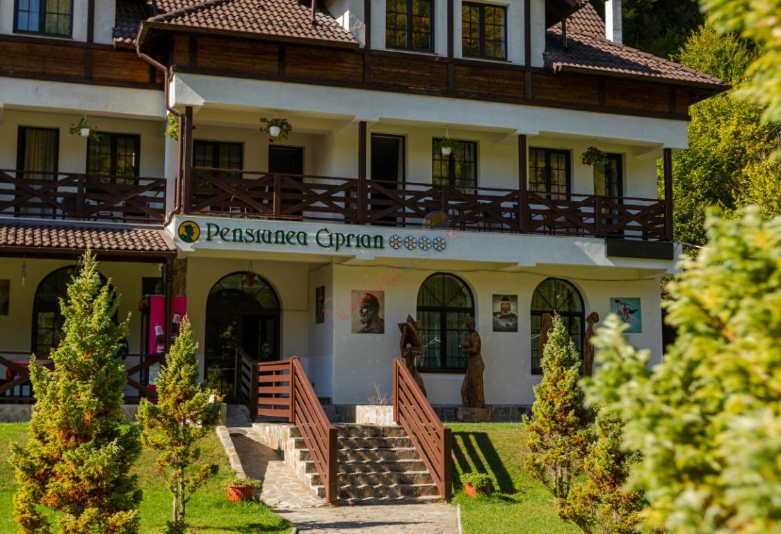 Ofertă Weekend în Rezervația Naturală Valea Vâlsanului