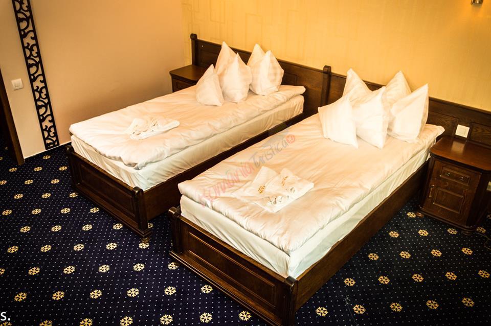 Ofertă de Paști – Hotel Ski & Sky Predeal