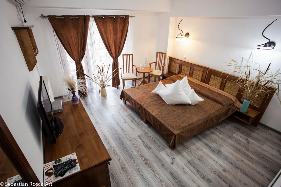 Ofertă Delta Dunării 2026 – Peninsula Resort  Murighiol