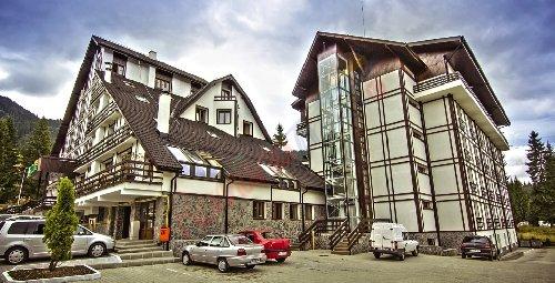 Ofertă la Munte 2026 – Hotel Escalade Poiana Brașov
