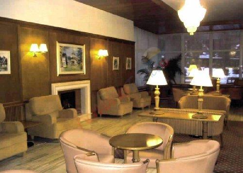 Ofertă la Munte 2026 – Hotel Internațional Sinaia