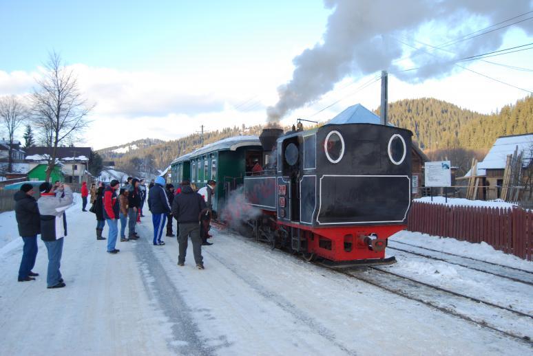 Revelion în Bucovina cu Mocănița Huțulca  Moldovița