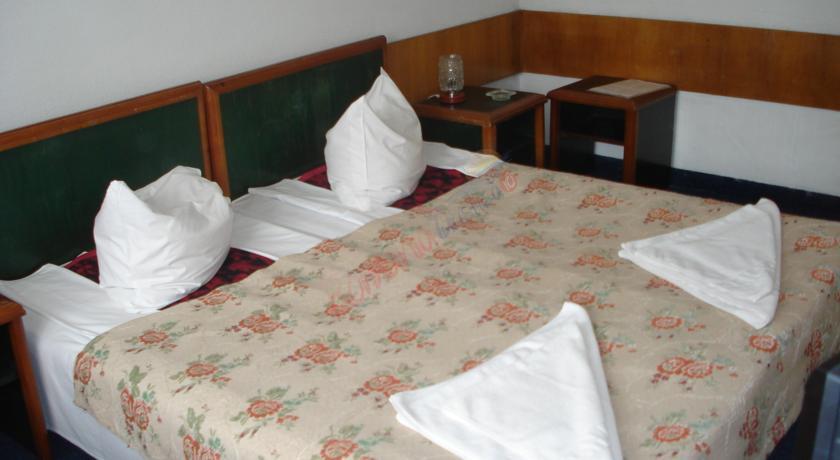 Ofertă Litoral 2026 – Hotel Tosca Saturn