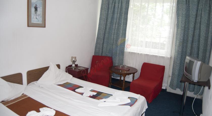 Ofertă Litoral 2026 – Hotel Neko  Saturn