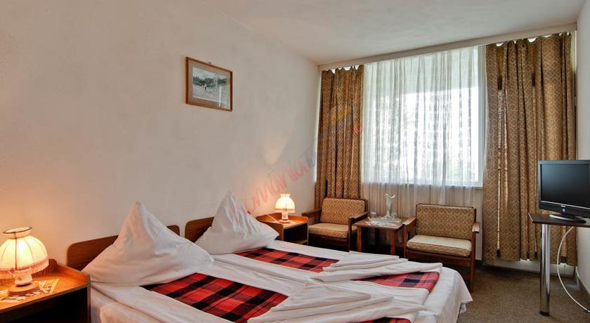 Ofertă Litoral 2026 – Hotel Neko  Saturn