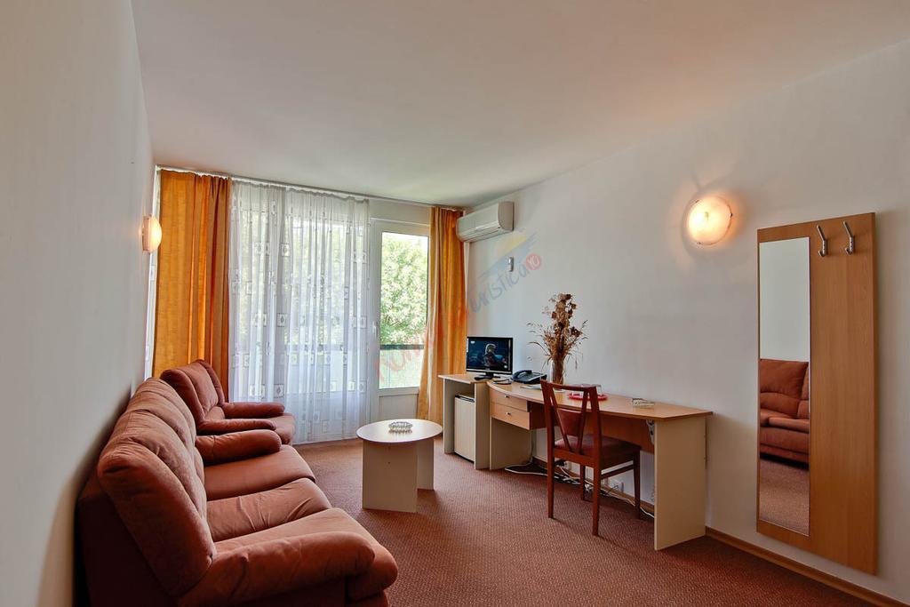 Ofertă Litoral 2026 – Hotel Balada Saturn