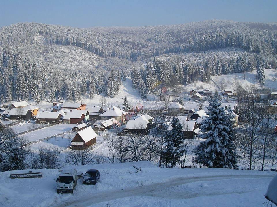 Crăciun de Vis într-un colț de rai – Bucovina – Perla Bucovinei  Voroneț