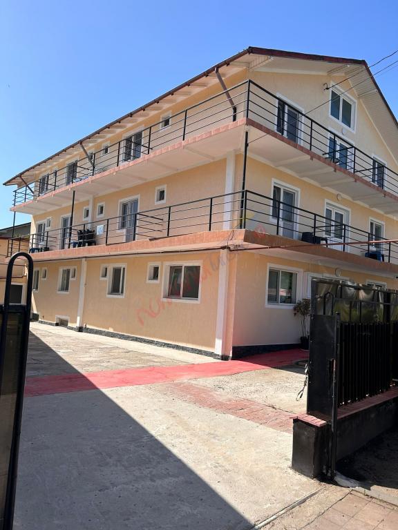 Crăciun cu Familia la Malul Mării